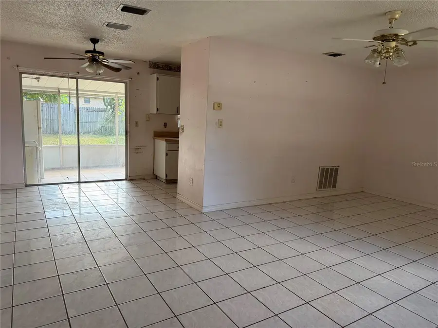 2479 Kimberly Drive, Deltona, FL 32738 - #2