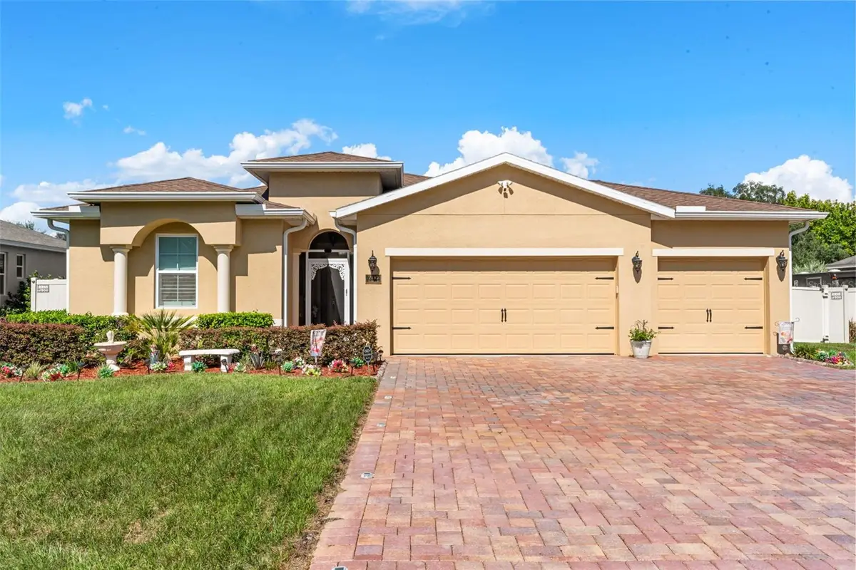 700 S Florida Avenue, Howey In The Hills, FL 34737 - #1