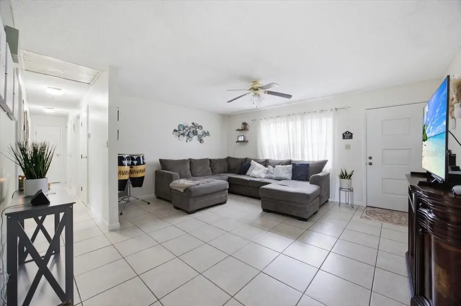 2266 Lake Lizzie Court, Saint Cloud, FL 34771 - #3