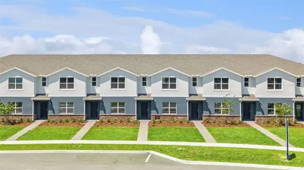1004 Pinewood Street, KISSIMMEE, FL 34744