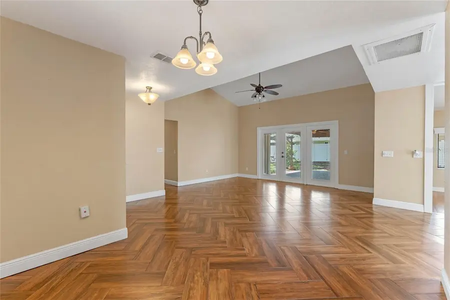 521 Lakeshore Circle, Lake Mary, FL 32746 - #3