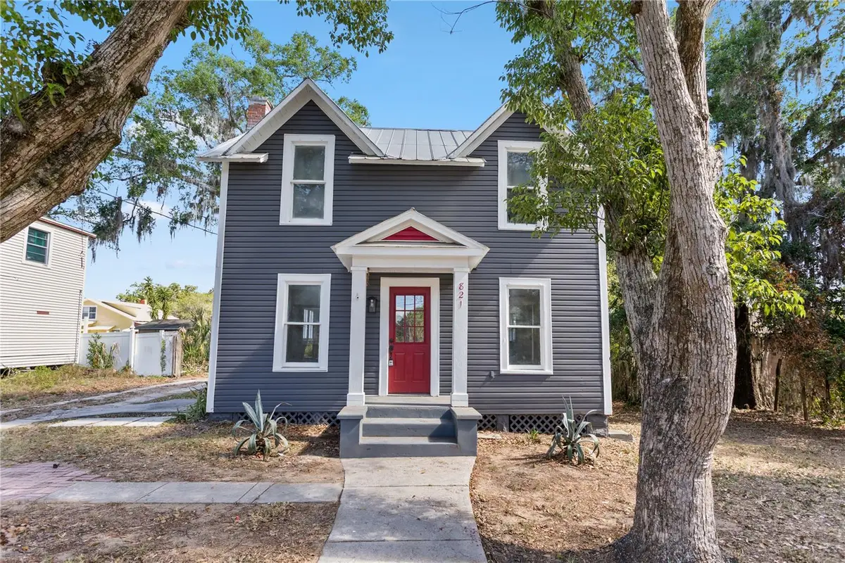 821 E Lemon Avenue, Eustis, FL 32726 - #1