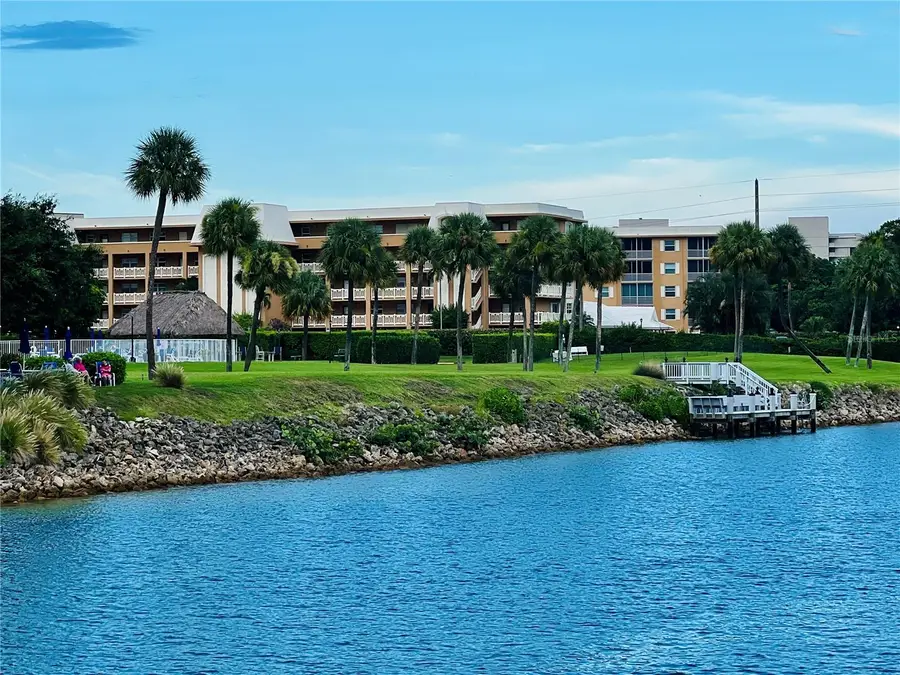 304 Golfview Road #PH7, North Palm Beach, FL 33408 - #2