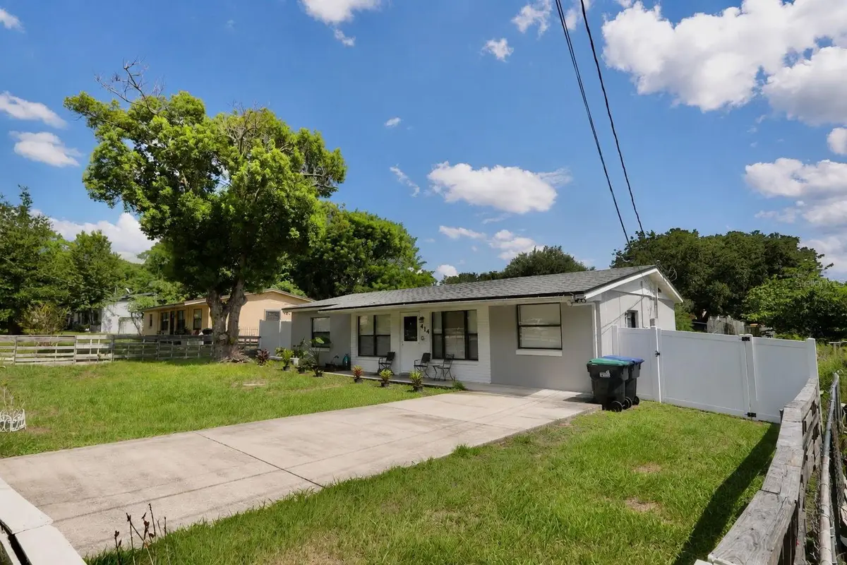 414 W Ella J Gilmore Street, Apopka, FL 32703 - #1