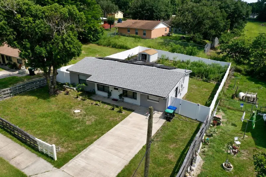 414 W Ella J Gilmore Street, Apopka, FL 32703 - #2