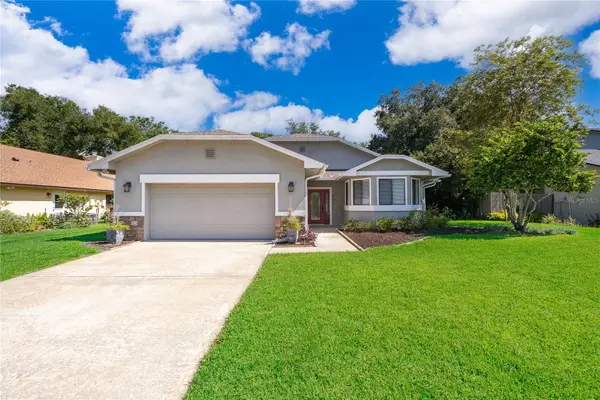 4651 Tiffany Woods Circle, OVIEDO, FL 32765