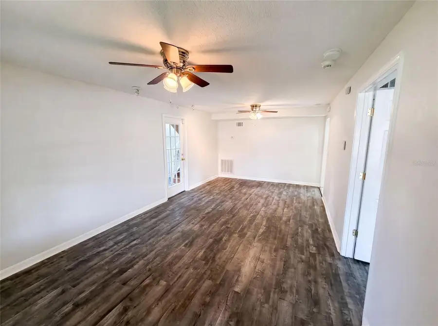 111 S Oleander Avenue, Sanford, FL 32771 - #3