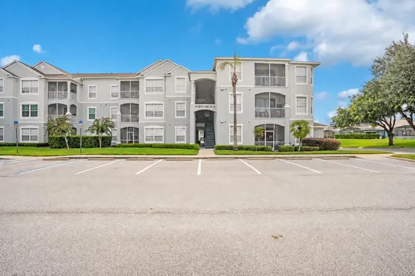 2307 Butterfly Palm Way #104, KISSIMMEE, FL 34747