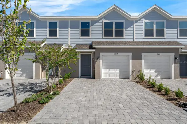 228 Cuban Royal Palm Way, DAVENPORT, FL 33897