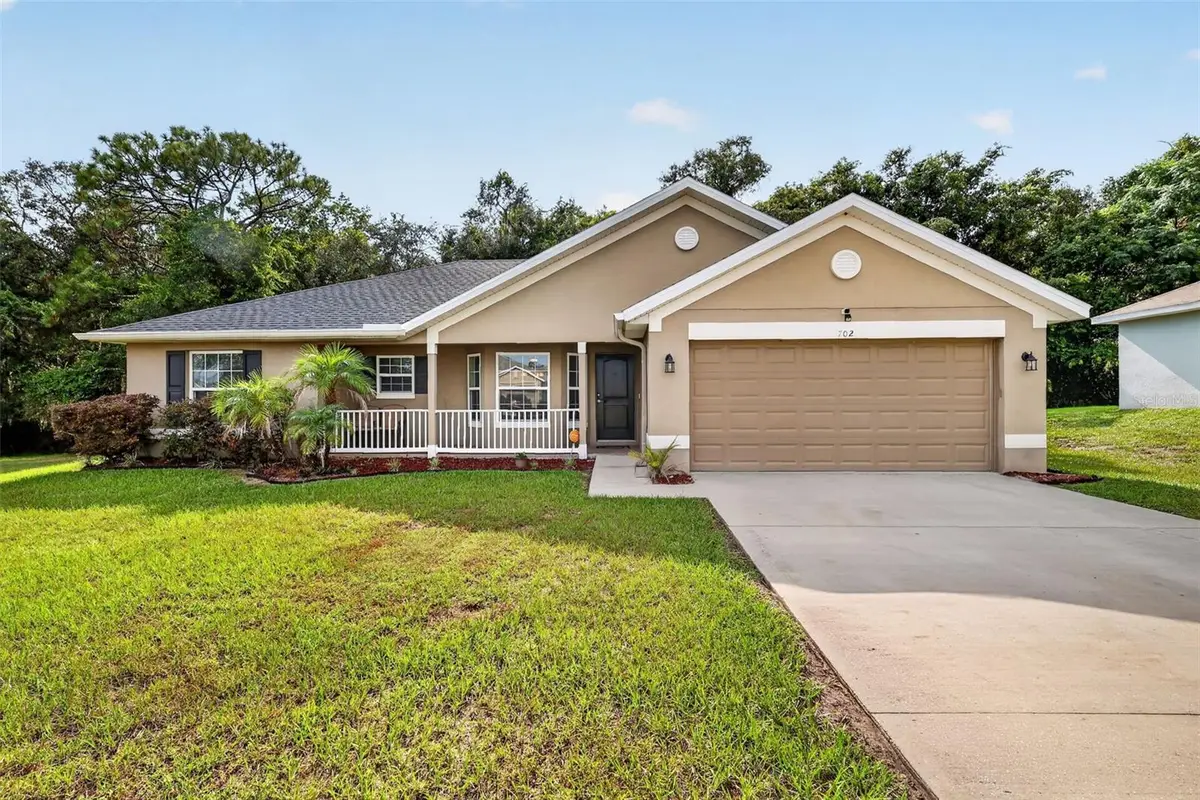 702 Chelsea Avenue, Fruitland Park, FL 34731 - #1