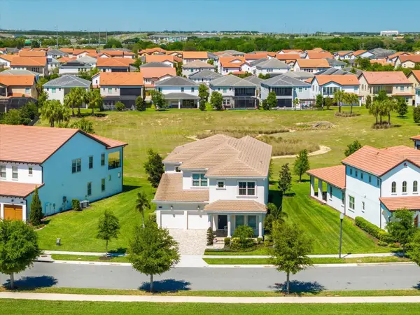 8222 Topsail Place, WINTER GARDEN, FL 34787