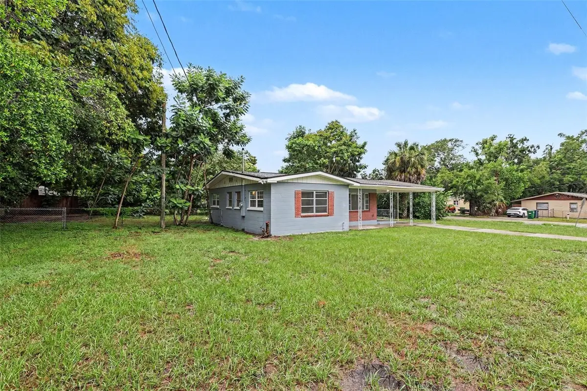 8101 N 17th Street, Tampa, FL 33604 - #1