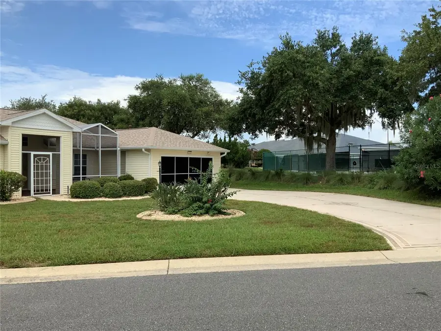 5475 Bounty Circle, Tavares, FL 32778 - #2