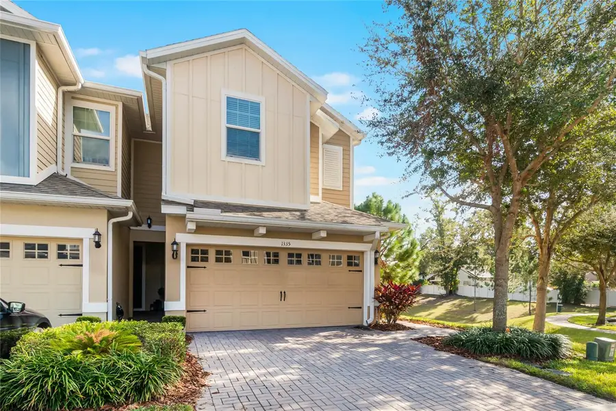 1335 E 10th Street, Apopka, FL 32703 - #3