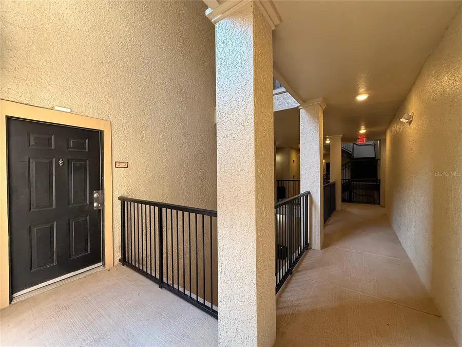 102 Vista Verdi Circle #212, Lake Mary, FL 32746 - #3