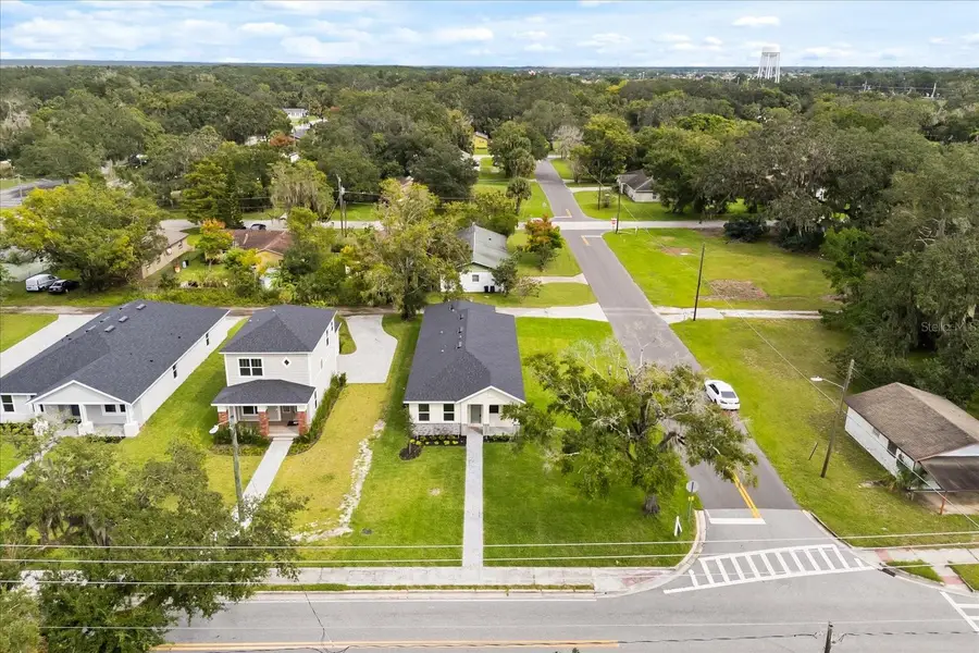 817 S Locust Avenue, Sanford, FL 32771 - #2