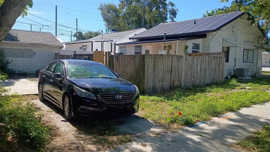 1623 7th Ave N, Saint Petersburg, FL 33713 - #3