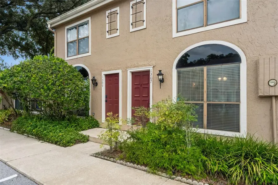 1307 Park Villa Place, Winter Springs, FL 32708 - #2
