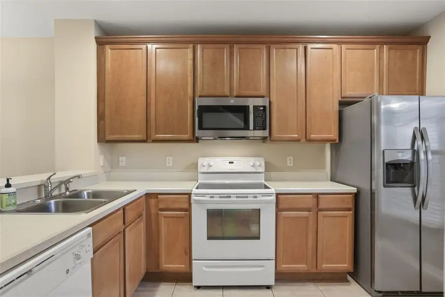 10332 Manderley Way #111, Orlando, FL 32829 - #3