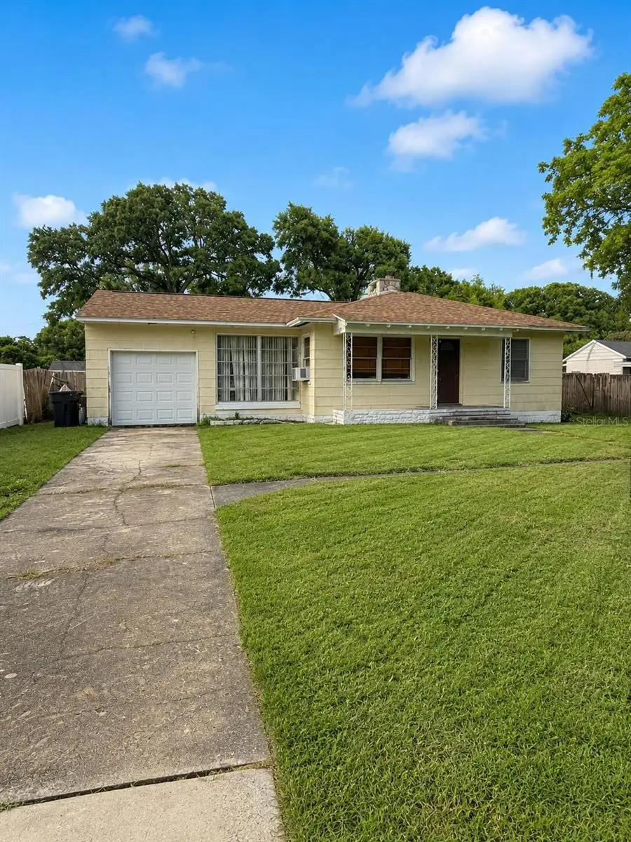 1370 Admiral Woodson Lane, Clearwater, FL 33755 - #1