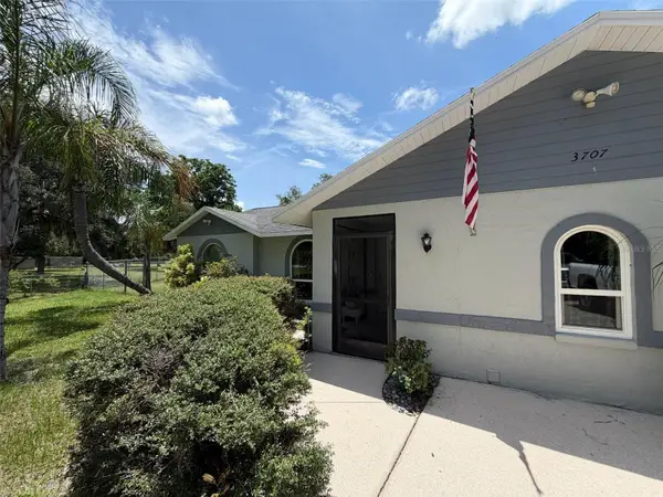 3707 36th Street E, BRADENTON, FL 34208