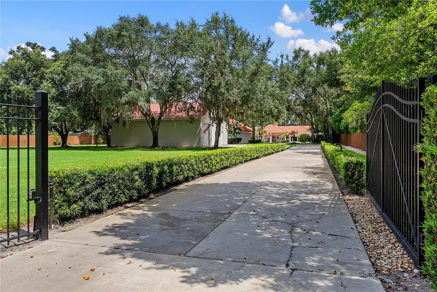 2622 Lake Howell Lane, Winter Park, FL 32792 - #2