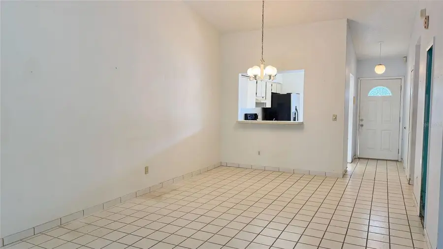 762 Kings Cove Court, Orlando, FL 32807 - #2