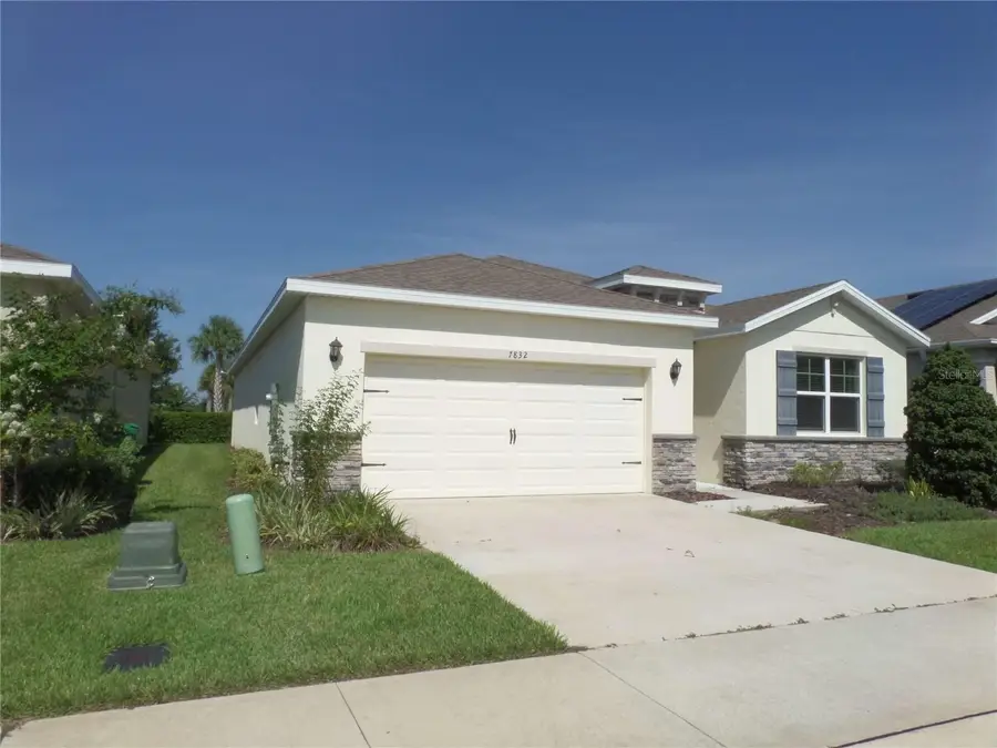 7832 Penrose Place, Wildwood, FL 34785 - #2