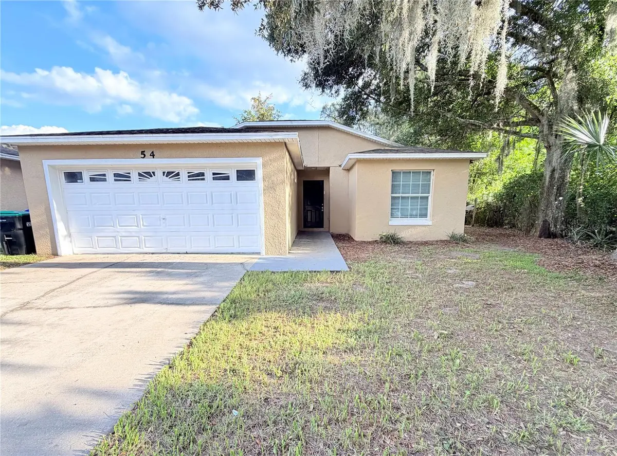 54 E 18th Street, Apopka, FL 32703 - #1