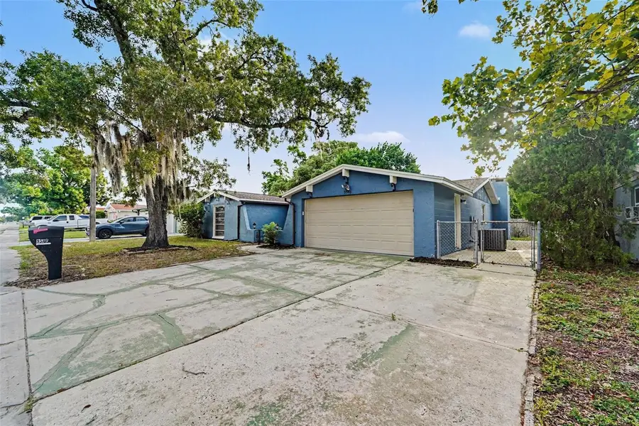 9540 Rainbow Lane, Port Richey, FL 34668 - #2