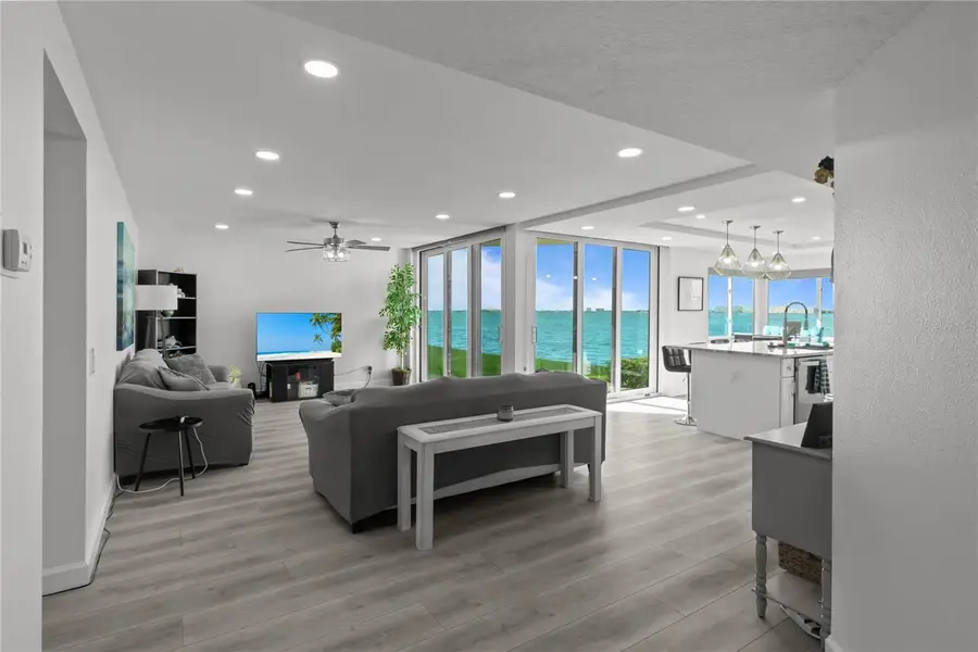 5505 La Puerta Del Sol Boulevard S #126, Saint Petersburg, FL 33715 - #3
