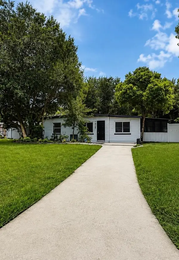 101 Club Road, SANFORD, FL 32771