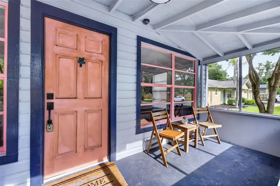 140 N Johns Street, Mount Dora, FL 32757 - #3