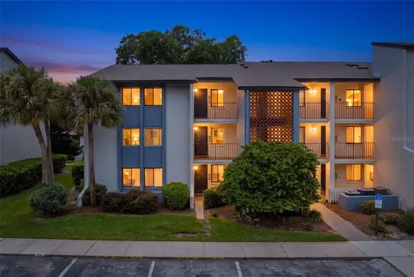 11 Escondido Circle #102, ALTAMONTE SPRINGS, FL 32701