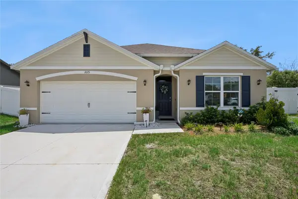 2073 Swanson Drive, DELTONA, FL 32738