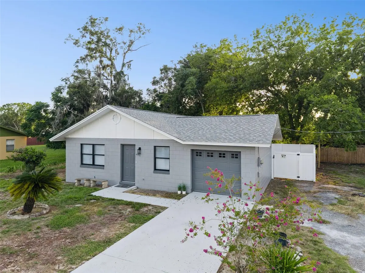 444 S Hawthorne Avenue, Apopka, FL 32703 - #1