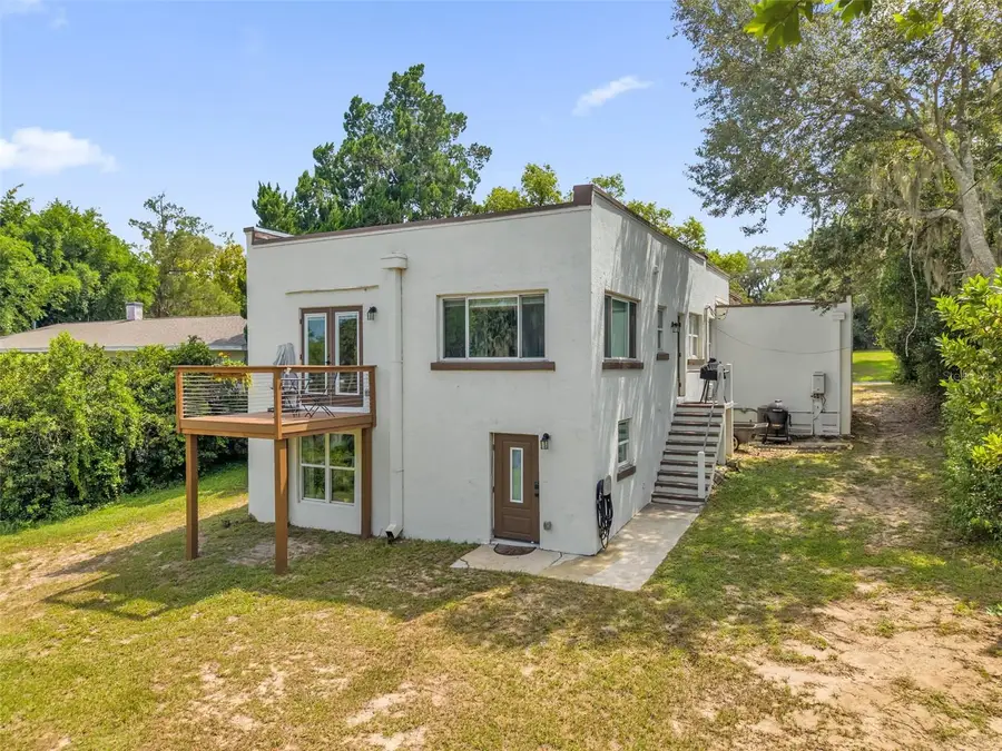 235 E Beach Street, Groveland, FL 34736 - #2