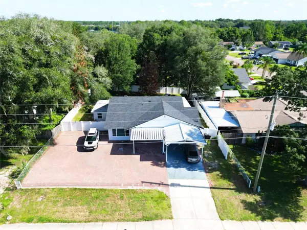 1915 E Lake Drive, CASSELBERRY, FL 32707