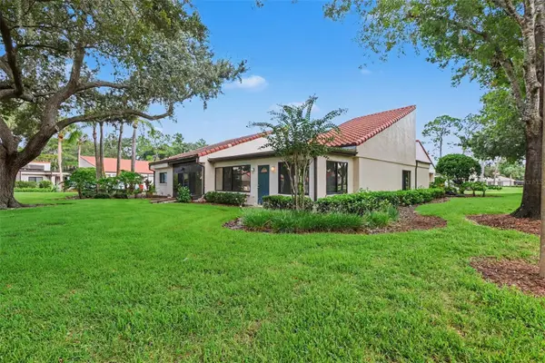 108 Seville Court N, PLANT CITY, FL 33566