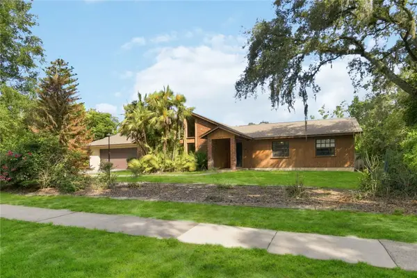7813 Saranac Court, ORLANDO, FL 32835