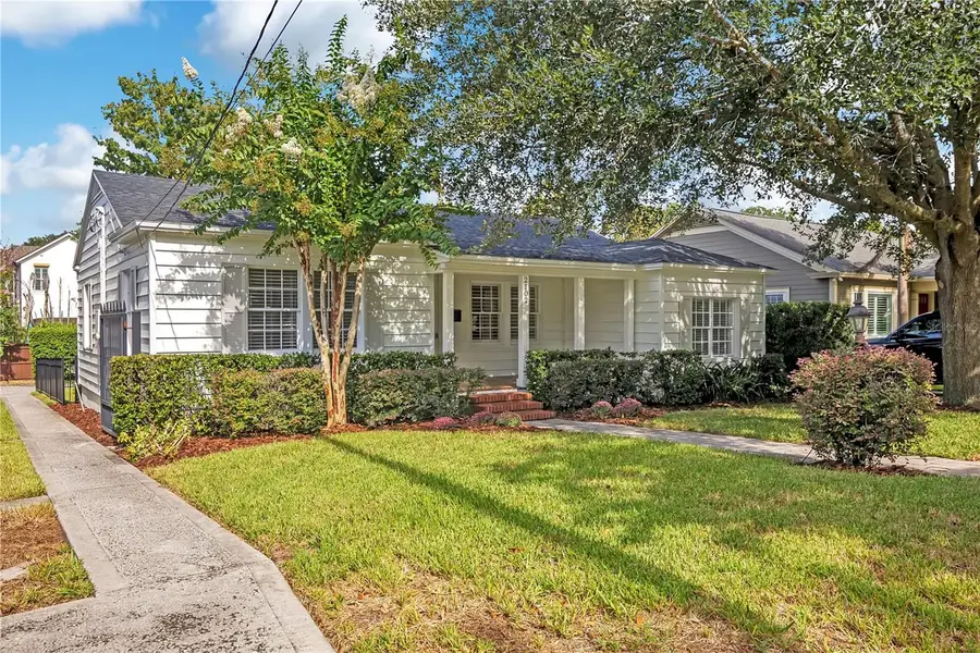 2102 Harrison Avenue, Orlando, FL 32804 - #2
