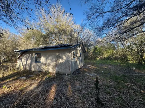 2004 Valentine Avenue, LORIDA, FL 33857