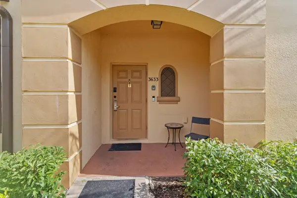 3633 Calabria Avenue, DAVENPORT, FL 33897