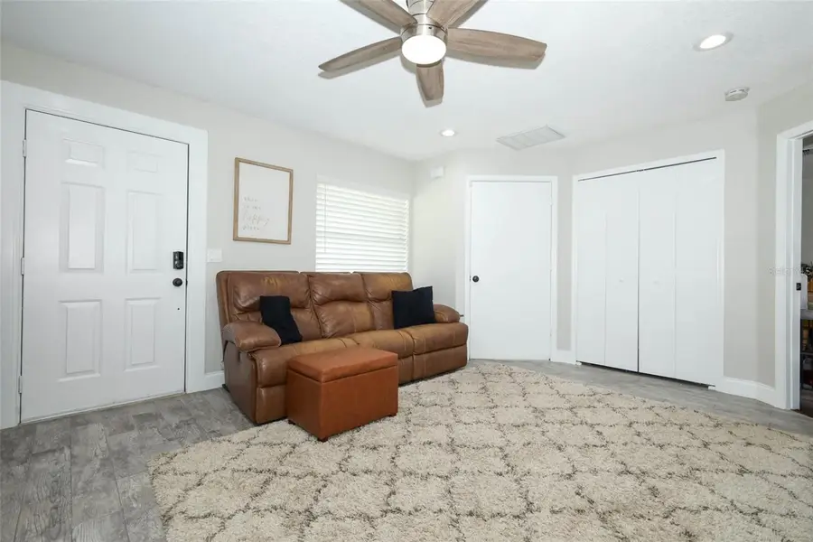 738 E 11th Avenue, Mount Dora, FL 32757 - #3