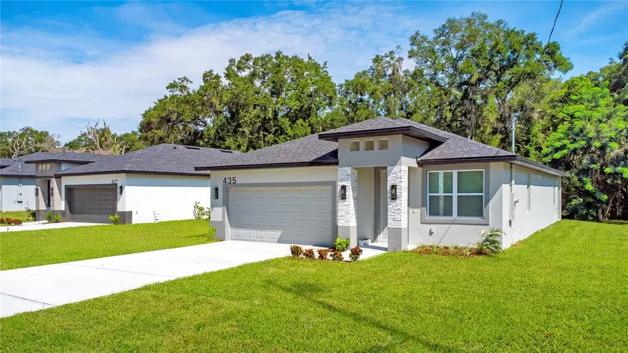 435 E 13th Street, Apopka, FL 32703 - #3