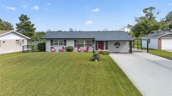 28050 Lois Drive, TAVARES, FL 32778