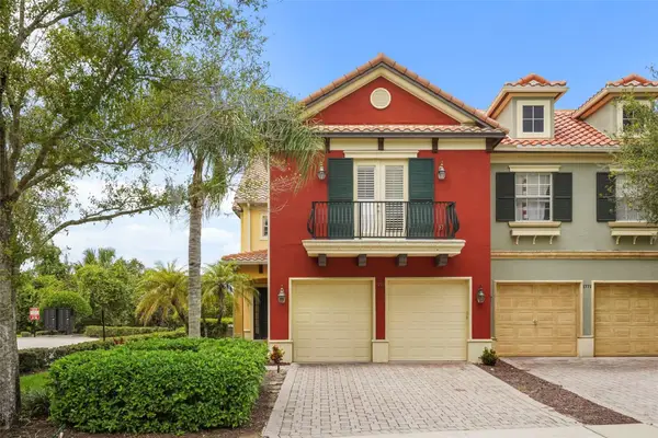 1775 Lake Side Avenue, DAVENPORT, FL 33837