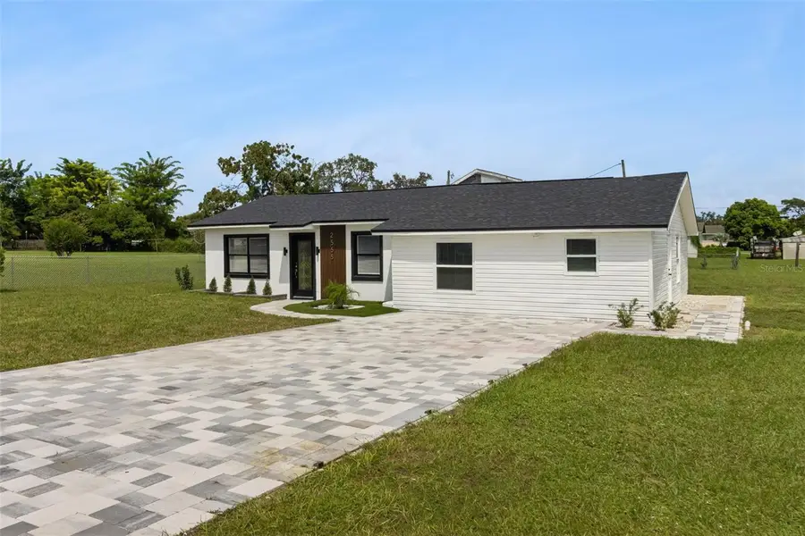 2555 Maple Avenue, Lake Wales, FL 33898 - #2