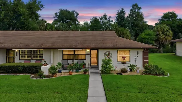 12435 Orangewood Circle, TAVARES, FL 32778