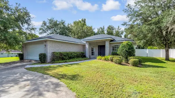 252 Dirksen Drive, DEBARY, FL 32713